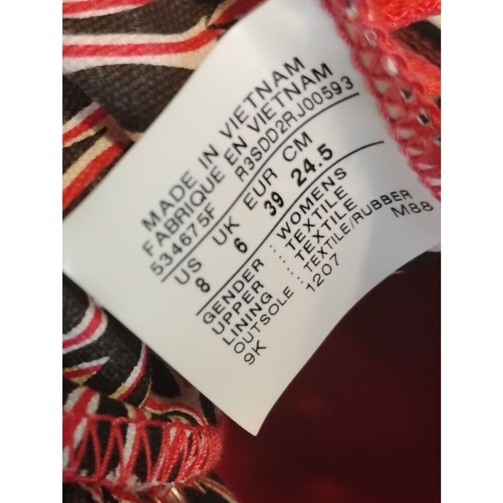 Used Converse Sneakers - Picture 7 of 7